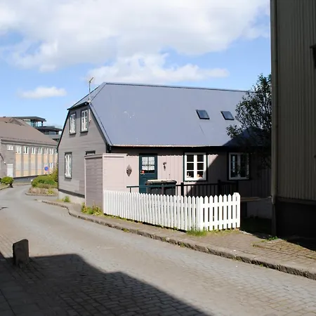 Reykjavik Treasure B&B-3